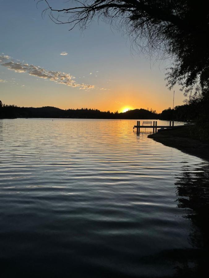 Yosemite Escapes - Pine Mountain Lake グローヴランド エクステリア 写真
